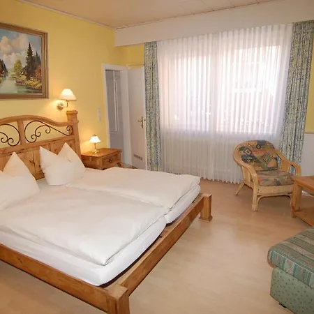 Auf Dem Langenhof 3* 분스토트